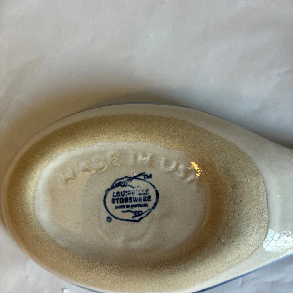 Louisville Stoneware Precious Pig Spoon Rest, Kentucky USA, 8